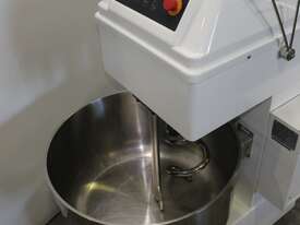 FED FS130A Spiral Mixer - picture1' - Click to enlarge