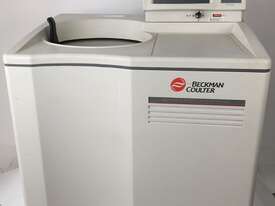 Centrifuge Optima L-80 XP Ultracentrifuge - picture0' - Click to enlarge