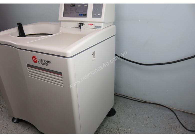 Used 2014 Beckman Coulter Centrifuge Optima L80 XP Ultracentrifuge