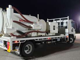 Used 2019 Isuzu FSR120/140/260 Auto - 3000L Vac Truck  - picture1' - Click to enlarge