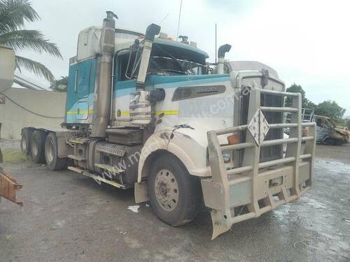 Kenworth T904