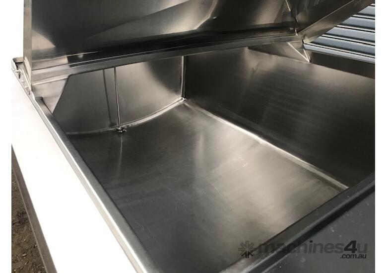 caption Stainless Steel Tank 1,850ltr - Dimple Jacketed And Insulated