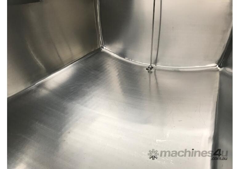 caption Stainless Steel Tank 1,850ltr - Dimple Jacketed And Insulated