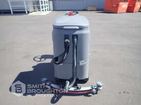 2020 ARTRED AR-S7 RIDE ON ELECTRIC SCRUBBER - picture1' - Click to enlarge