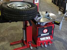 Wheel Lift for Tyre Changer | Suits Most Tyre Machines, Easy Install - picture1' - Click to enlarge