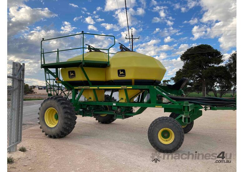 Used John Deere 1910 Air Seeder in , - Listed on Machines4u