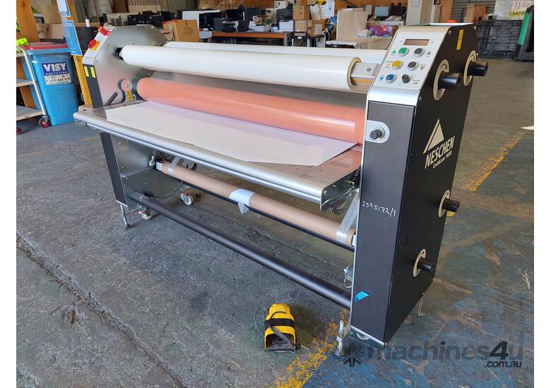 caption Neschen Coldlam 1650 Cold Laminator