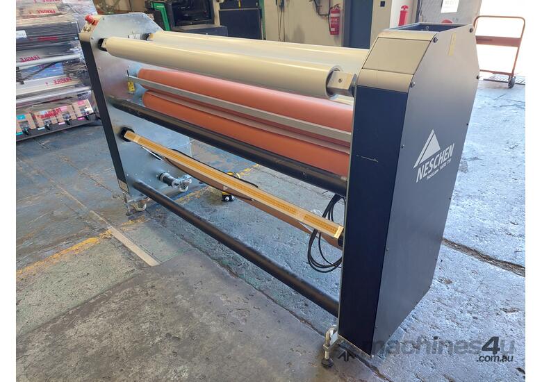 caption Neschen Coldlam 1650 Cold Laminator