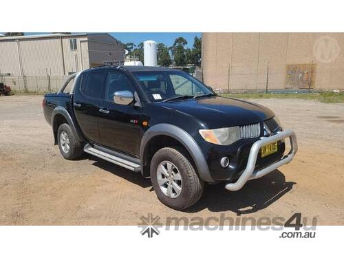 Mitsubishi Triton ML