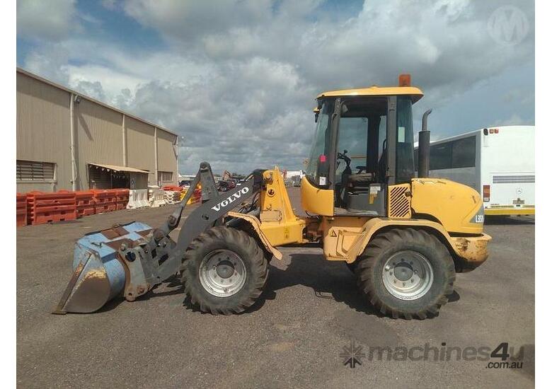 Used Volvo L35B PRO Wheel Loader In , - Listed On Machines4u