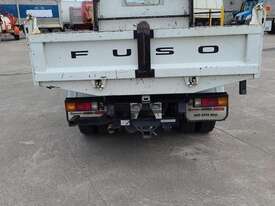 Fuso FEA61 Canter - picture2' - Click to enlarge