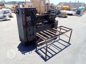 TOS S32 3 PHASE METAL LATHE - picture0' - Click to enlarge