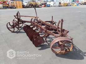 VINTAGE HORSE DRAWN PLOUGH - picture0' - Click to enlarge