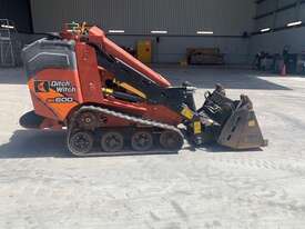 2017 DITCH WITCH SK600 MINI LOADER U4316 - picture0' - Click to enlarge