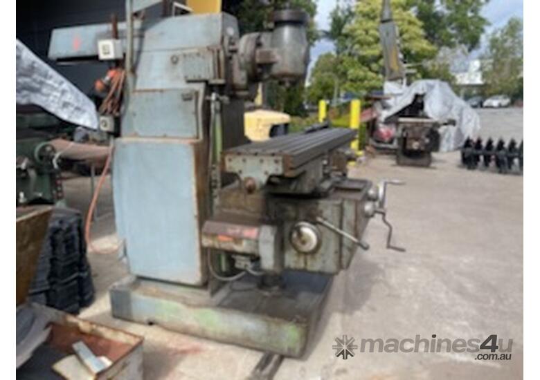 caption Pacific No 3 Universal Milling Machine – High Capacity & Precision