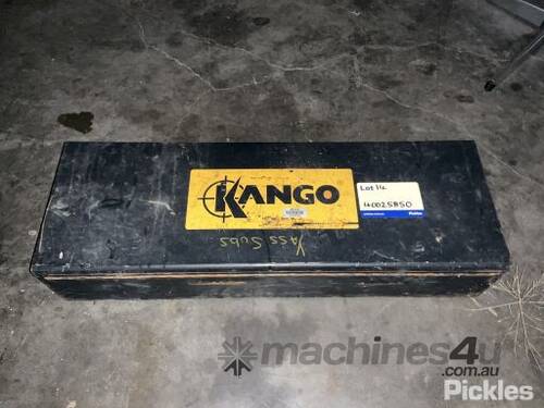 Kango 1400 Demolition Hammer