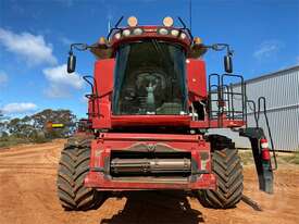 Case IH 8010 and 2152 45ft - picture0' - Click to enlarge