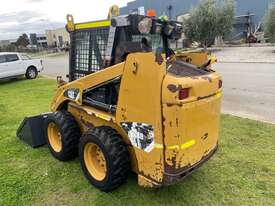 Skid Steer CAT 226B3 2013 AC Cab 3129 hours - picture0' - Click to enlarge