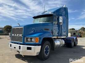 1996 Mack CLR - picture0' - Click to enlarge