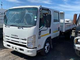 Isuzu 300 - picture1' - Click to enlarge