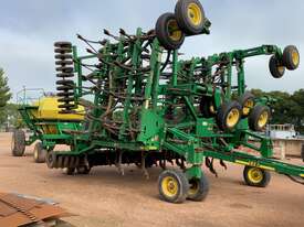 John Deere 1820 45ft Bar & 1900 Air Cart - picture0' - Click to enlarge