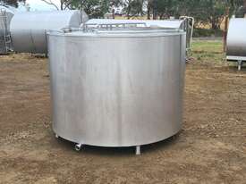 STAINLESS STEEL TANK, MILK VAT 2800lt - picture0' - Click to enlarge