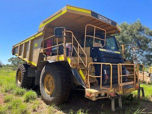 2011 Caterpillar 775F Off-Highway Dump Truck