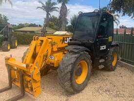 JCB 531-70 Telehandler - picture0' - Click to enlarge