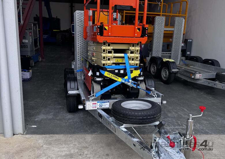 New JLG ES1932 19 Electric Scissor lift Trailer Package image 3