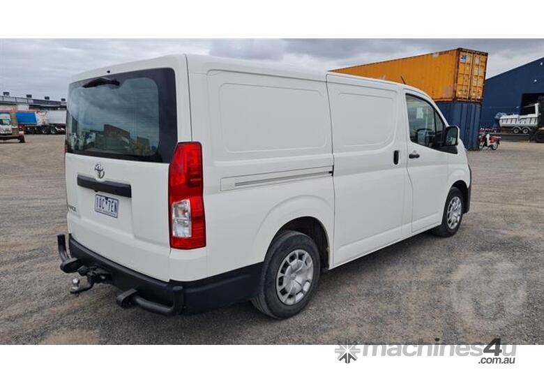 Buy Used Toyota Toyota Hiace H30 Vans in , Listed on Machines4u