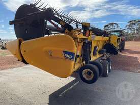 New Holland 840CD 40ft Draper - picture2' - Click to enlarge