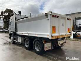 2003 Scania 164G Rigid Sleeper Cab - picture2' - Click to enlarge