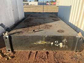 ABLUTION BLOCK WITH WASTE TANK - picture1' - Click to enlarge