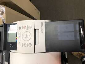 Canon iPF780 Large format printer - picture0' - Click to enlarge