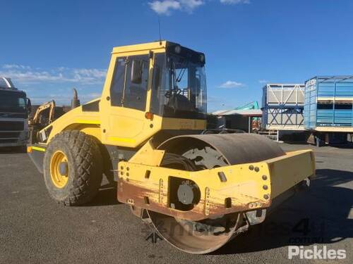 2011 Bomag BW 211 D-4 Vibratory Articulated Roller