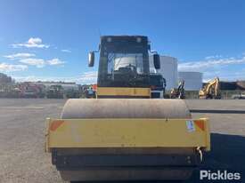 2011 Bomag BW 211 D-4 Vibratory Articulated Roller - picture0' - Click to enlarge