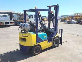 Komatsu FG18T - picture1' - Click to enlarge