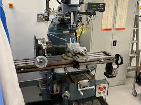 Herless Industrial Milling Machine -3 Phase 415 Volt -with Digital Readout- Hardwired - picture0' - Click to enlarge