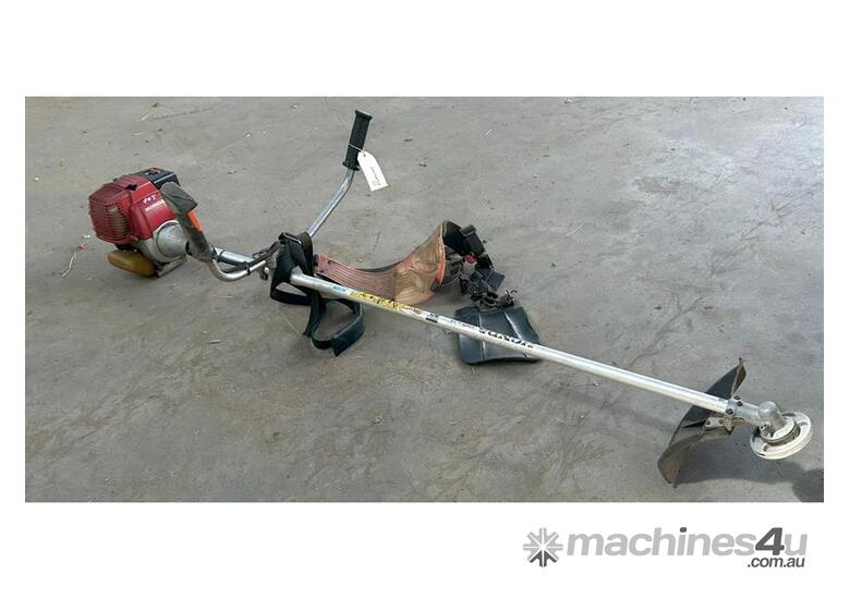 Used HONDA GX31 4 STROKE WHIPPER SNIPPER HONDA GX31 4 STROKE WHIPPER