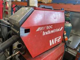 BOC Welder 320R MIG - picture0' - Click to enlarge