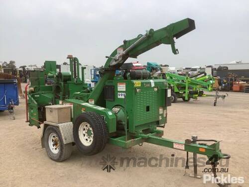 2016 Bandit Intimidator 990XP Trailer Mounted Wood Chipper