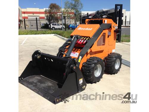 caption M23 Mini Loader (Wheel + Triple Pump + Drive Motor x4) 960mm Wide