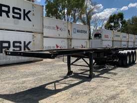 2005 Barker Heavy Duty Tri Axle 40ft Tri Axle Skel Trailer - picture1' - Click to enlarge