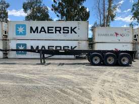 2005 Barker Heavy Duty Tri Axle 40ft Tri Axle Skel Trailer - picture2' - Click to enlarge