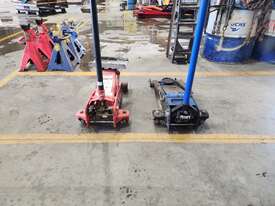 Trolley Jacks x 2 - picture1' - Click to enlarge