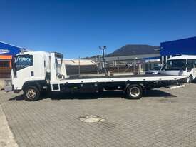2012 Isuzu FRR600 Tilt Tray - picture2' - Click to enlarge