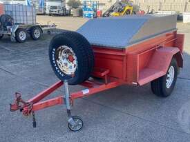 QC Trailer Box Trailer - picture1' - Click to enlarge
