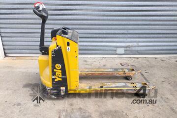 Yale Battery Electric Pallet Truck