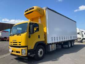 2015 Isuzu FVM Refrigerated Curtainsider (Day Cab) - picture1' - Click to enlarge