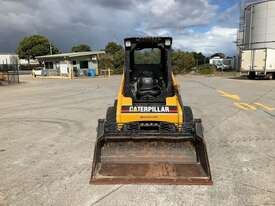 2004 Caterpillar 216B Wheeled Skid Steer - picture0' - Click to enlarge